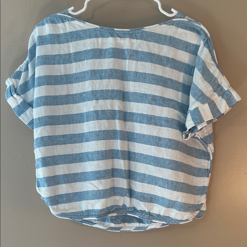 Zara Blue and White Striped Crew Neck Top